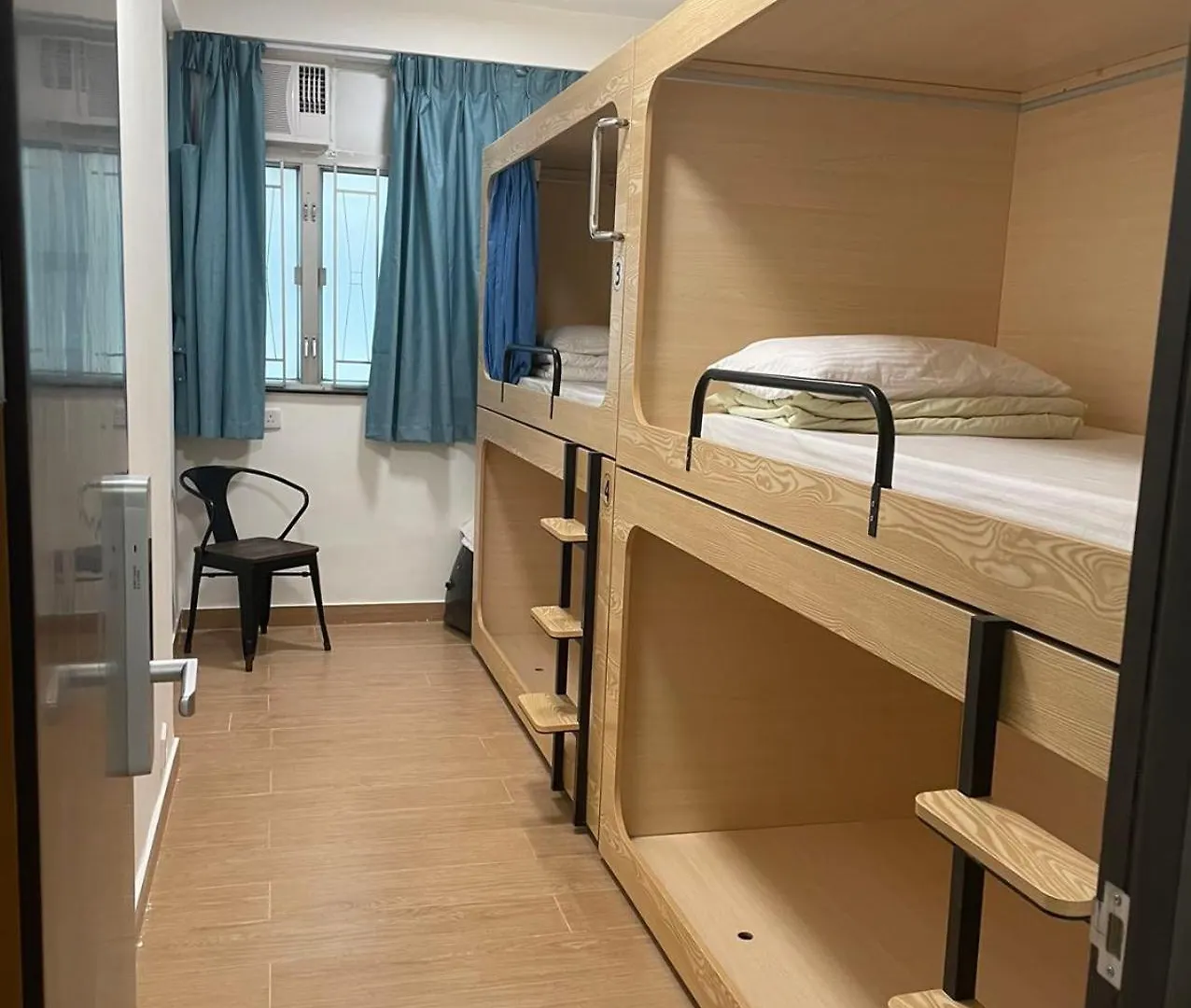 Timehouse Hong Kong Hostel Group 0*,