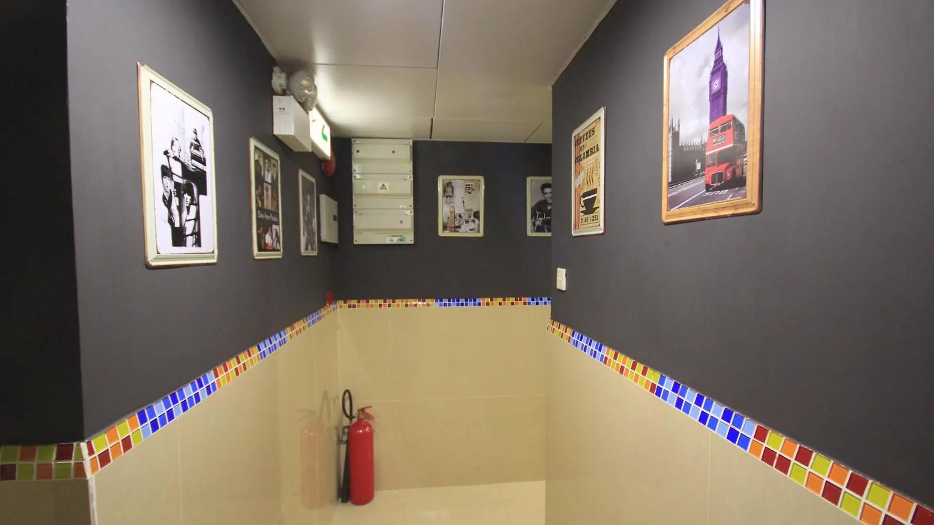 Timehouse Hong Kong Hostel Group Vendégház