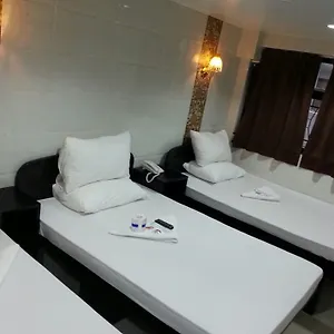  招待所 曼哈顿旅馆